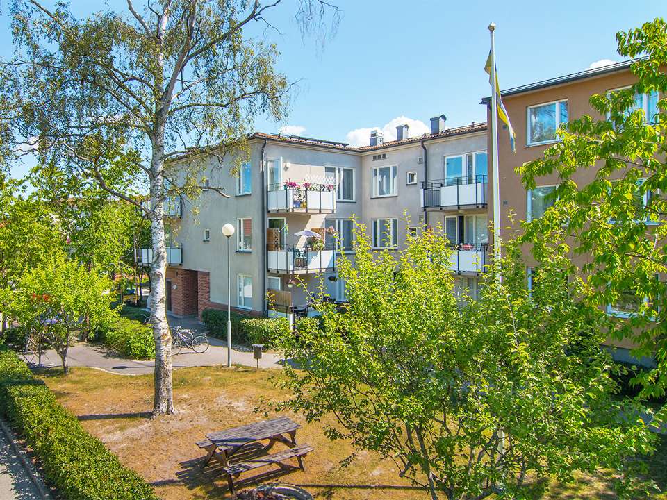 Omslagbild lägenhet